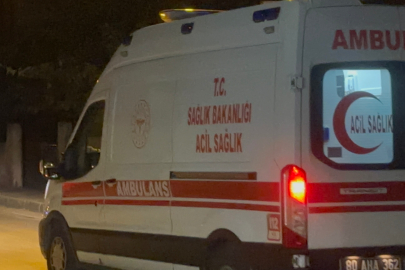 Otomobilin Çarptığı Motosiklet Sürücüsü Ölümden Döndü
