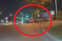 Drift atarken kazadan kıl payı kurtuldu