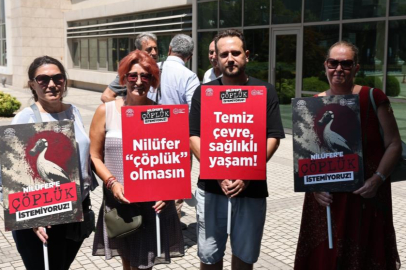 Katı atık tesisine karşı 5 binden fazla imza Bursa Büyükşehir'e teslim edildi