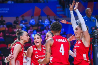 A Milli Kadın Voleybol Takımı, Milletler Ligi'nde şampiyon oldu