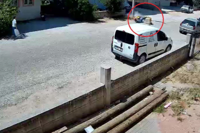 Kaza anı güvenlik kameralarına yansıdı