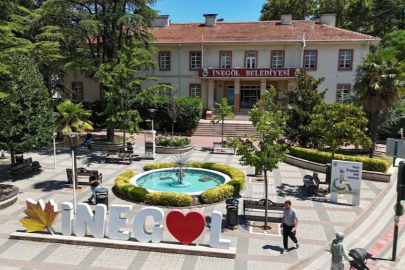 İnegöl’de Eski Belediye Binası Gençlik Merkezine Dönüştürülecek