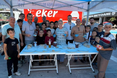 Mustafakemalpaşa’da "Salçalı Ekmek Etkinliği" düzenlendi