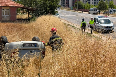 İki Otomobil Çarpıştı: 4 Yaralı