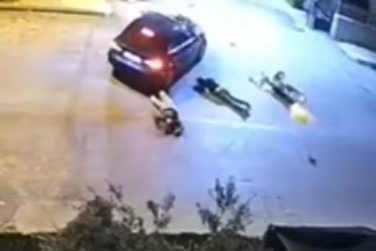 Kan donduran kaza: Çarptığı yaralıları otomobiliyle ezerek kaçtı