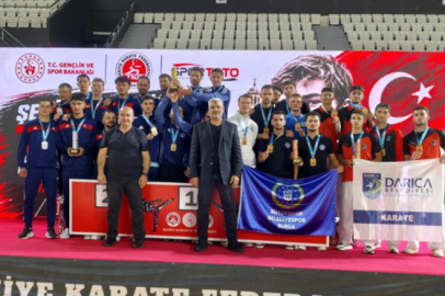 Büyükşehir sporcuları madalyaları topluyor