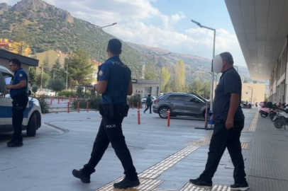 Park kavgasında komşularını bıçaklamıştı...