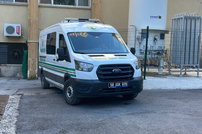 Ordu’nun Ünye ilçesinde bir süre önce kene tutunan kadın geçtiğimiz gün nakledildiği Sivas’ta vefat etti