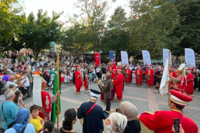 Bursa’da “Fethin 700. Yılı Mehter Konserleri” sürüyor