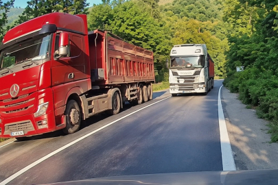 Trafik kurallarını hiçe sayan sürücüler kamerada