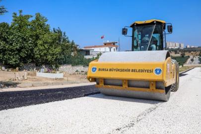 Bursa’da mezarlık yolları yenileniyor