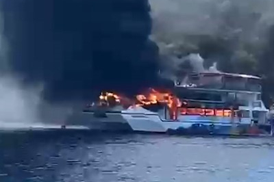 Fethiye'de gezi teknesi alev aldı: 115 kişi denize atladı