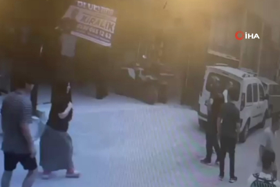 Mahalle savaş alanına döndü: Akraba kavgasında 1 kişi bıçaklandı, 6 kişi yaralandı