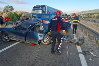 Feci kaza: 2 ölü, 2 yaralı