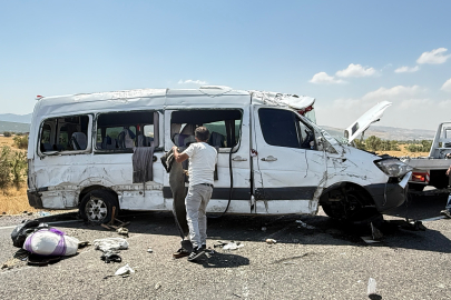 Diyarbakır’da korkunç kaza: 3 ölü, 11 yaralı