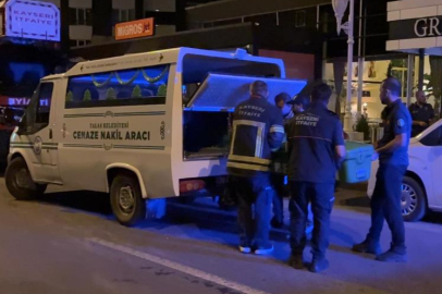Otelin 5’inci katından atılan kadın hayatını kaybetti