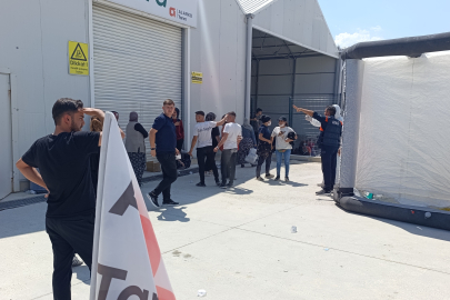 Domates serasında zehirlenme: 33 kişi hastaneye kaldırıldı