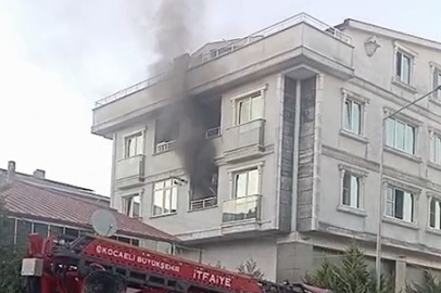 Mutfakta yangın çıktı, doğalgaz bomba gibi patladı
