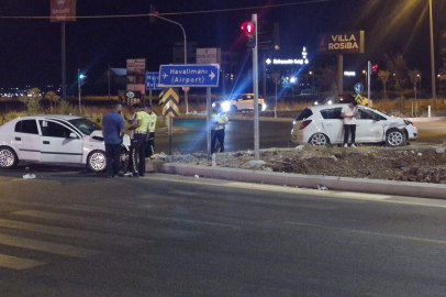 Diyarbakır'da Feci Kaza: 7 Yaralı