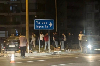 Kavşakta Kaza: 3 Yaralı