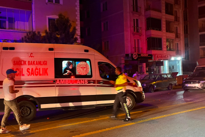 Yolun Karşısına Geçmek İsterken Otomobil Çarptı