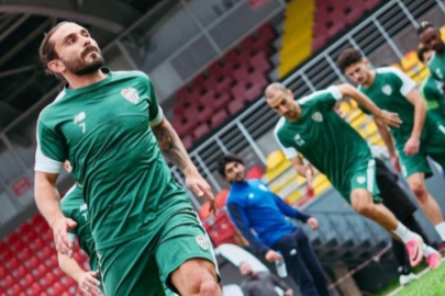 Bursaspor, Kayseri'de galibiyete odaklandı