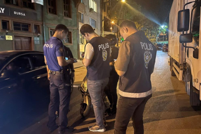 Bursa'da 'Huzur' denetiminde 3 aranan şahıs yakalandı