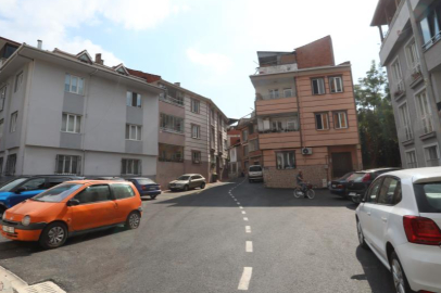 İNEGÖL’DE SAĞLIK MERKEZİNE YOL KONFORU