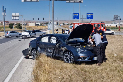 Çorum'da Kavşakta Kaza: 5 Yaralı