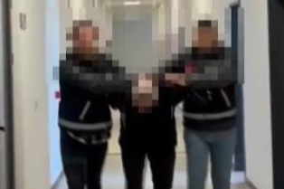 Komşusunun boğazını kesip altınlarını çalmıştı: Bilezikleri kolundan nasıl keseceğini kuyumcuya sormuş
