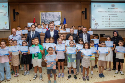 Bursa’da 120 öğrenci ROBOKOD eğitimini tamamladı