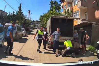 Kalp krizi geçiren 68 yaşındaki adamı polis hayata bağladı