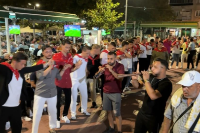 Bursa'da 50 asker adayı 100 yıllık gelenekle uğurlandı