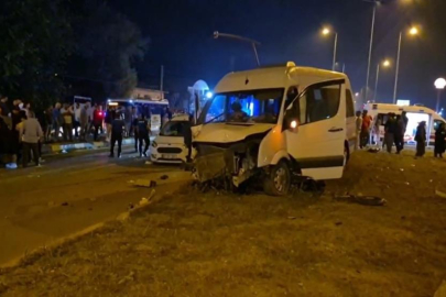 Düğün dönüşü feci kaza: 21 yaralı