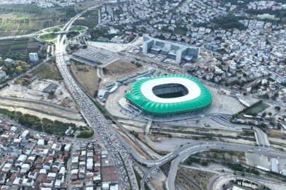 Bursa’da okullar açıldı, korkulan trafik yoğunluğu oluşmadı