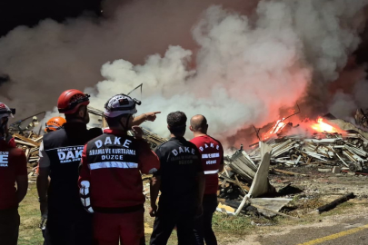 Kapı Fabrikası Alevlere Teslim Oldu