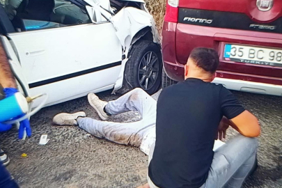 İzmir'de feci kaza: 1'i ağır 8 yaralı