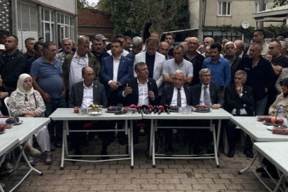Yeni Parti Genel Başkanı Özel, Bursa'da çiftçilerle bir araya geldi
