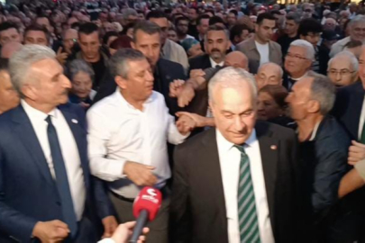 Yeni Parti Genel Başkanı Özel'in söylediklerinden çok yaptığı hareketler ve girdiği diyaloglar ses getirdi