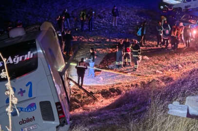 Otobüs kazasında facianın eşiğinden dönüldü: 24 yaralı