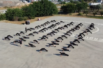 İtfaiyeci olmak için komando eğitimi alıyorlar