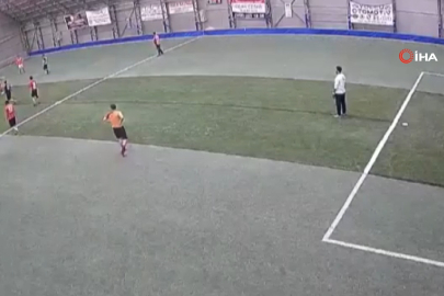 Halı sahada kalp krizi geçiren sağlık çalışanı hayatını kaybetti