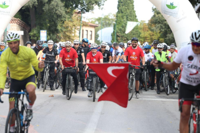 Başkan Erkan Aydın, farkındalık için pedal çevirdi