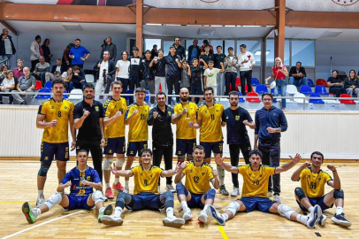 Yenişehir Belediyespor sezona set vermeden başladı