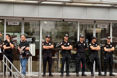 Mersin'de operasyon: Vahap Seçer dahil 59 kişiye gözaltı