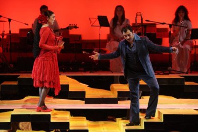 NİLÜFER’DE PERDE “LÜKÜS HAYAT” İLE AÇILDI