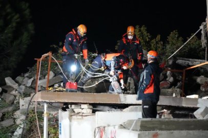 Bursa AFAD Arama ve Kurtarma Birliği'nin ulusal akreditasyon sınavı başarıyla tamamlandı