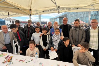 Bursa’da çocuklardan Filistinli yaşıtlarına dayanışma mesajı