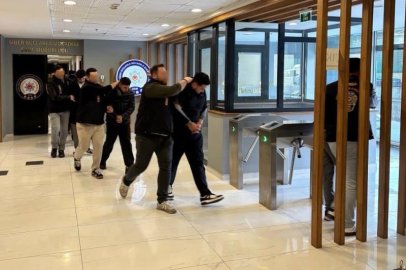 Bursa'da siber dolandırıcılık operasyonu: 4 şüpheli tutuklandı