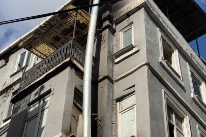 3 katlı bir binanın ikinci katında çıkan yangın vatandaşları korkuttu